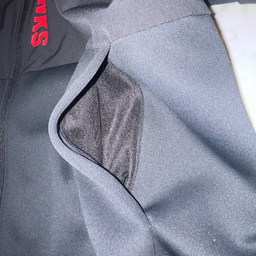 Chicago Blackhawks NHL Hockey Men’s Adidas Hooded Pullover Large